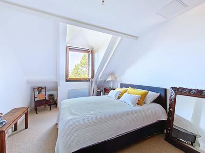 Appartement - 94 m² - 4 pièces