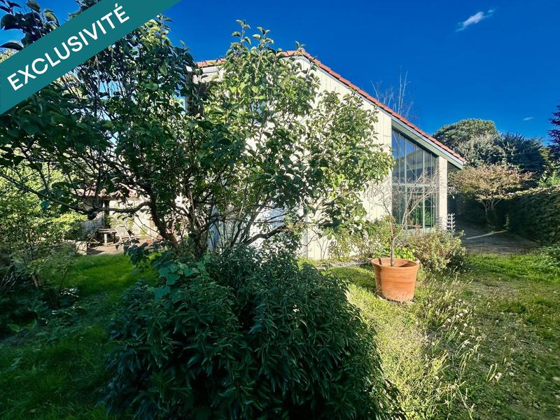 Maison - 161 m² - 6 pièces