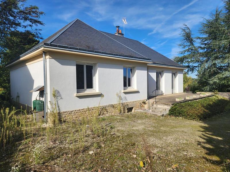 Maison - 102 m² - 5 pièces