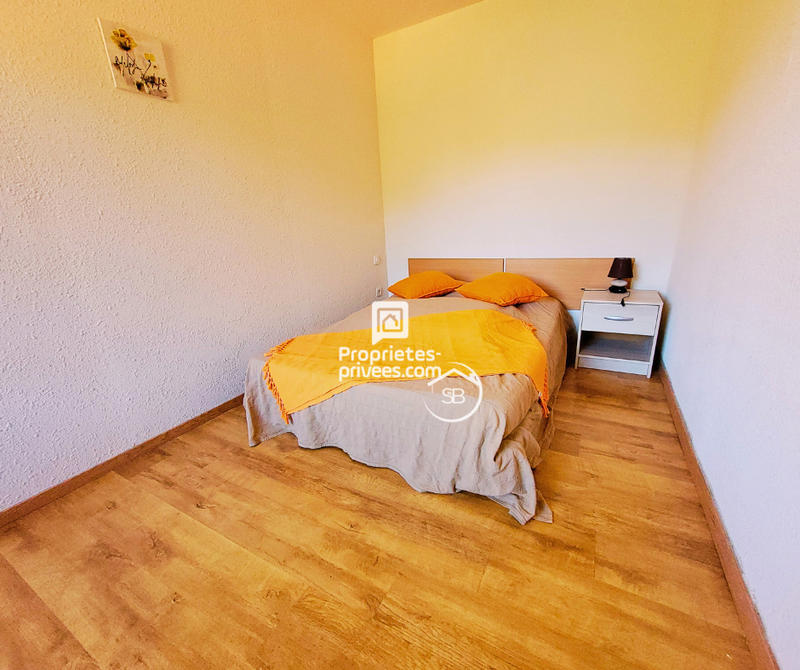 Maison - 425 m² - 21 pièces