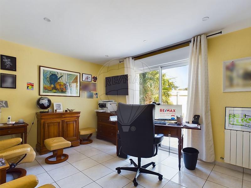 Villa - 184 m² - 7 pièces