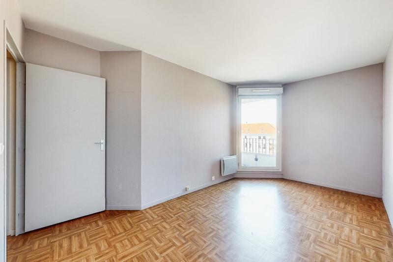Appartement - 83 m² - 3 pièces