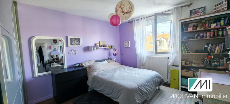 Maison - 175 m² - 9 pièces