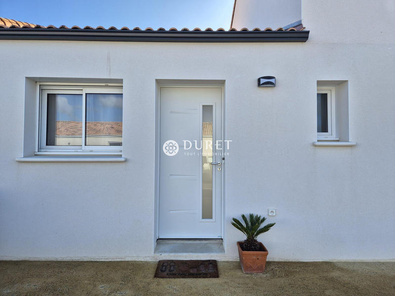 Maison contemporaine - 90 m² - 4 pièces