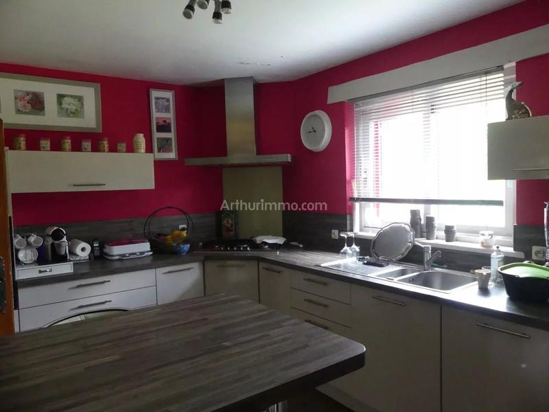 Maison - 180 m² - 7 pièces