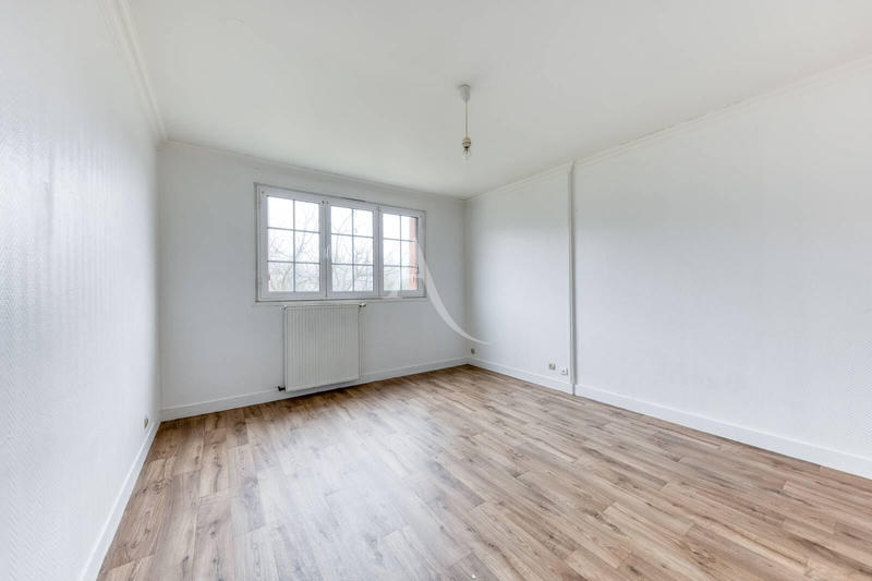 Maison - 106 m² - 5 pièces