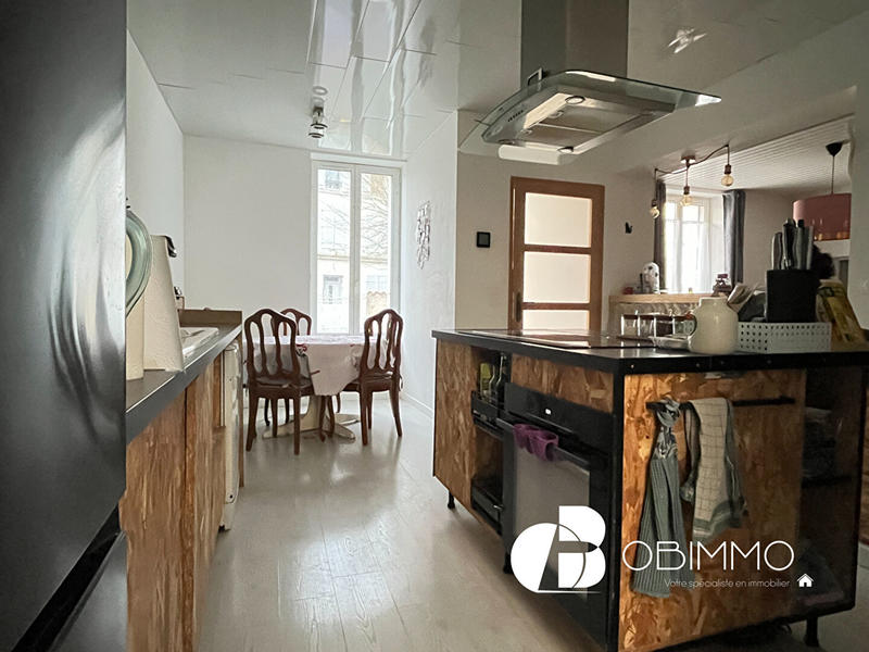 Maison - 131 m² - 6 pièces