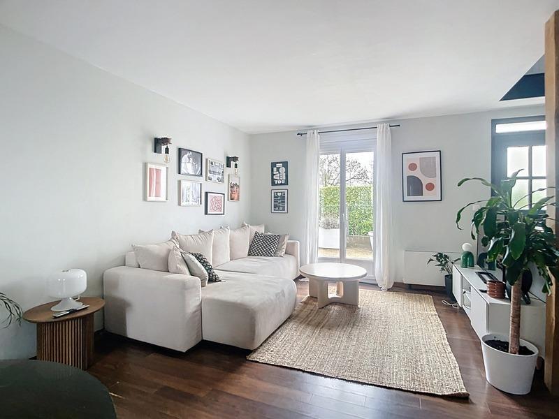 Maison - 148 m² - 8 pièces