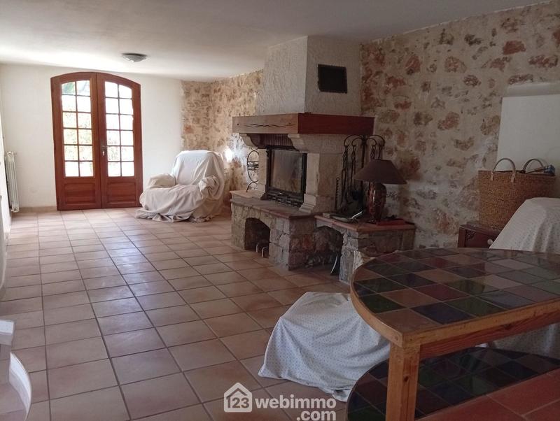 Villa - 180 m² - 5 pièces