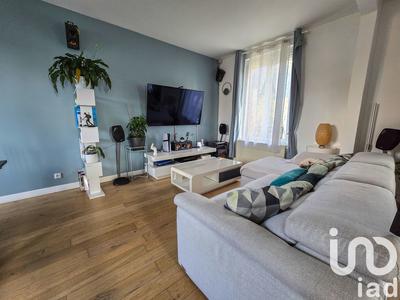 Maison - 97 m² - 6 pièces