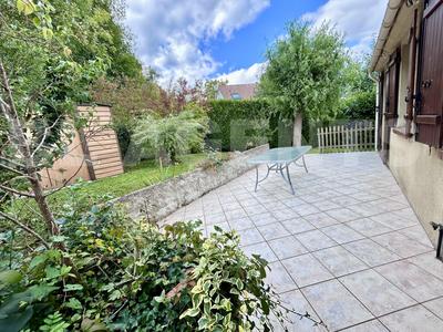 Maison traditionnelle - 115 m² - 6 pièces