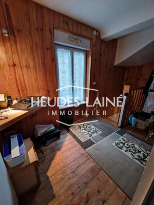 Immeuble - 95 m² - 7 pièces