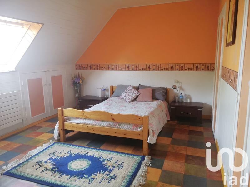 Maison - 246 m² - 10 pièces