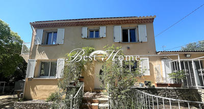 Maison - 145 m² - 5 pièces