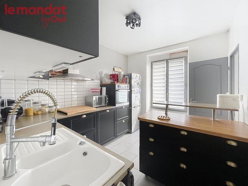 Appartement - 83 m² - 3 pièces