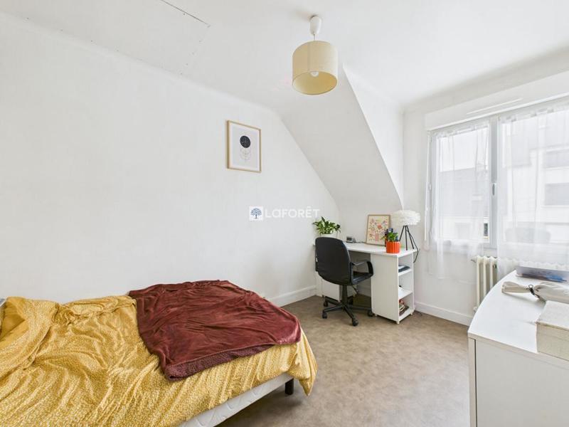 Immeuble - 128 m² - 7 pièces