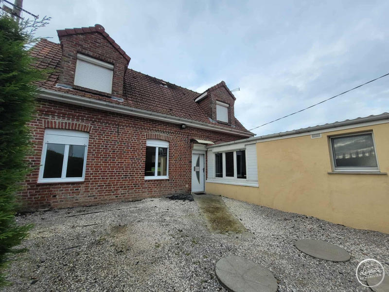 Maison - 84 m² - 4 pièces