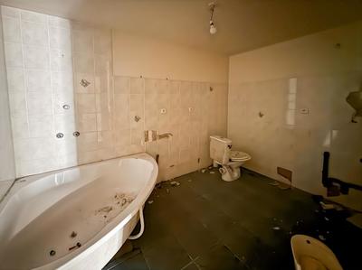 Maison - 100 m² - 2 pièces