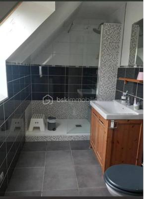 Maison traditionnelle - 107 m² - 5 pièces