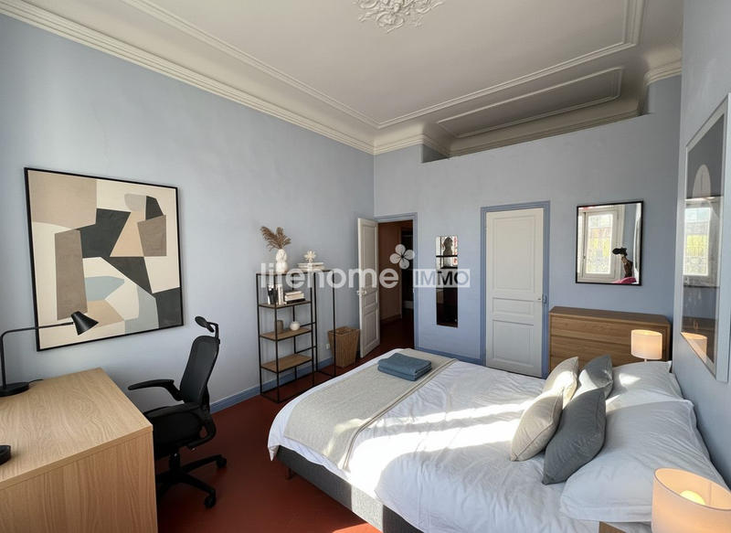 Duplex - 174 m² - 5 pièces