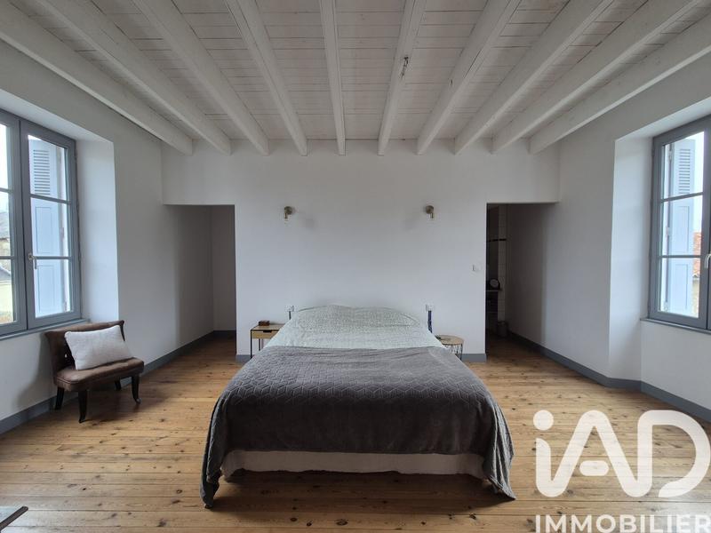 Maison - 160 m² - 5 pièces