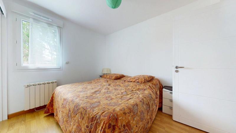 Appartement - 92 m² - 4 pièces