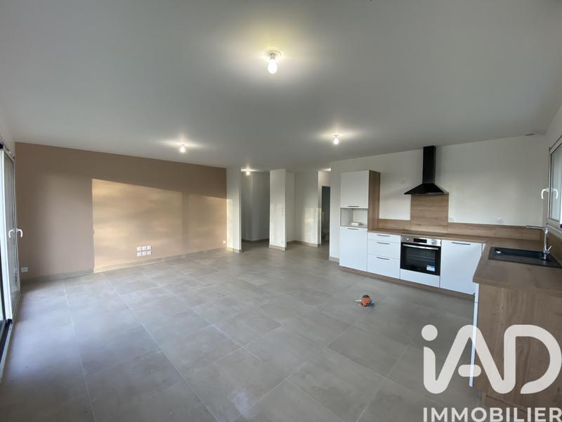 Maison - 83 m² - 4 pièces