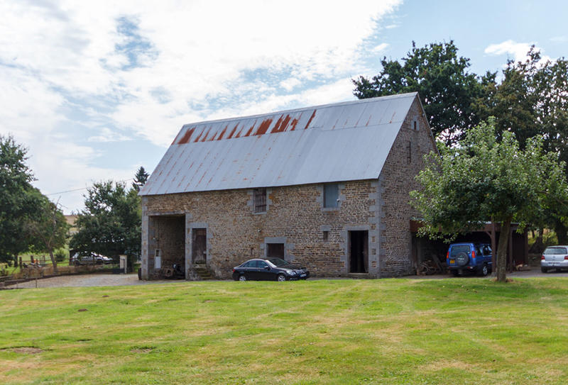 Maison - 321 m² - 12 pièces