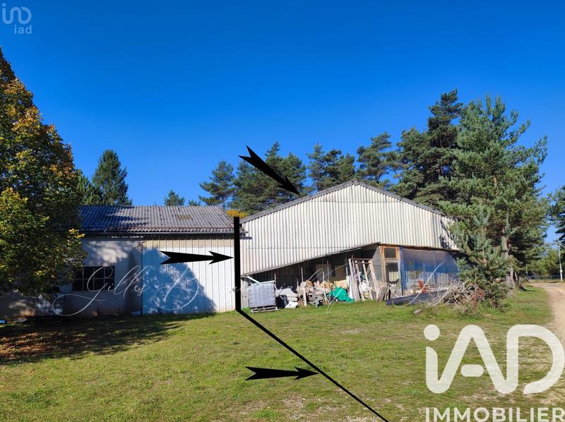 Maison - 325 m² - 1 pièce