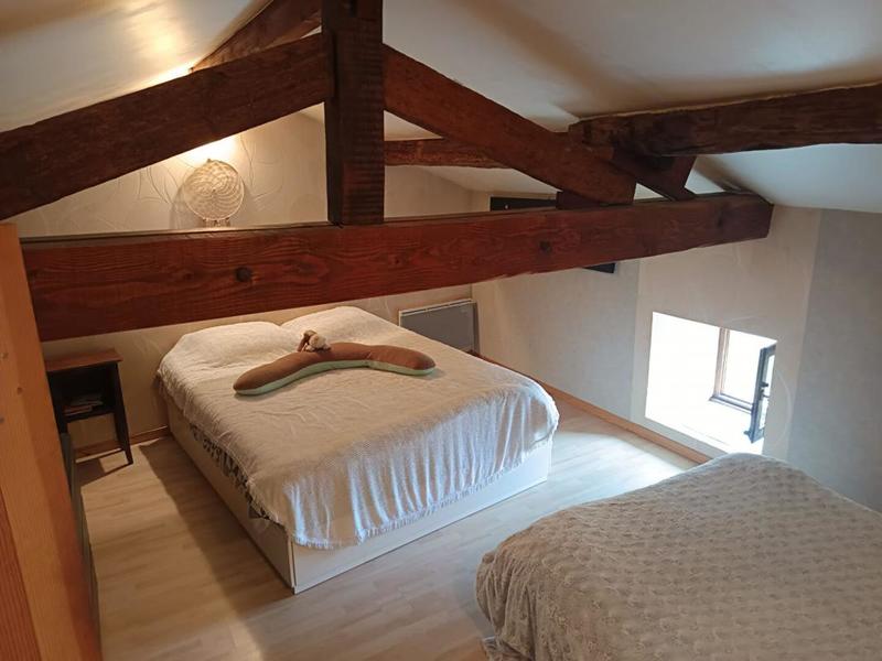 Maison - 320 m² - 11 pièces