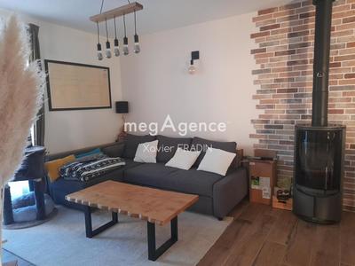 Maison - 97 m² - 4 pièces