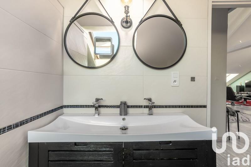 Appartement - 94 m² - 3 pièces