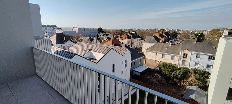 Appartement - 81 m² - 4 pièces