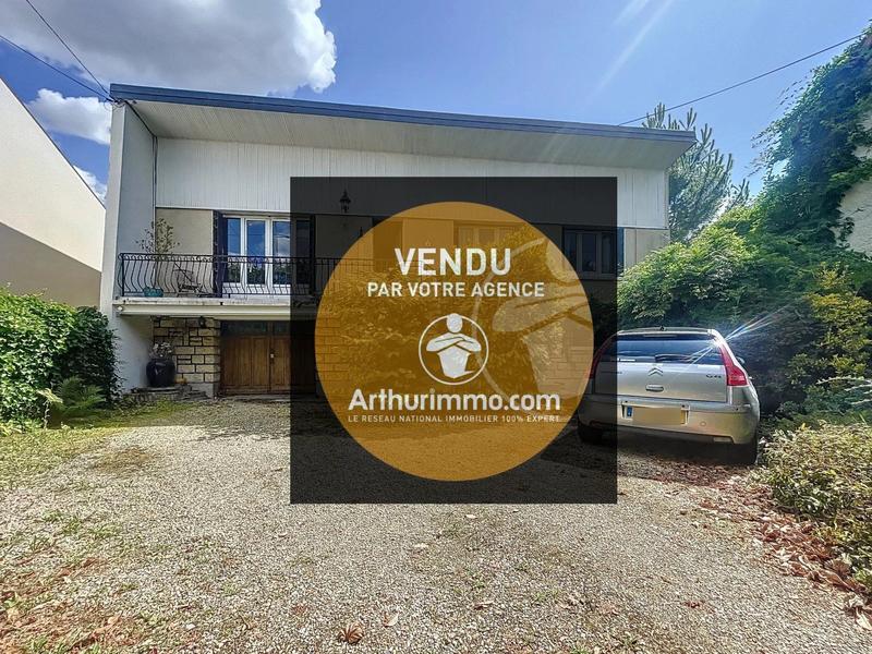 Maison - 106 m² - 5 pièces