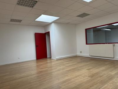 Bureau - 310 m² - 1 pièce
