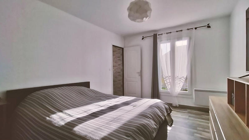 Maison - 105 m² - 6 pièces