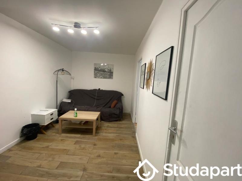 Chambre - 12 m² - 1 pièce