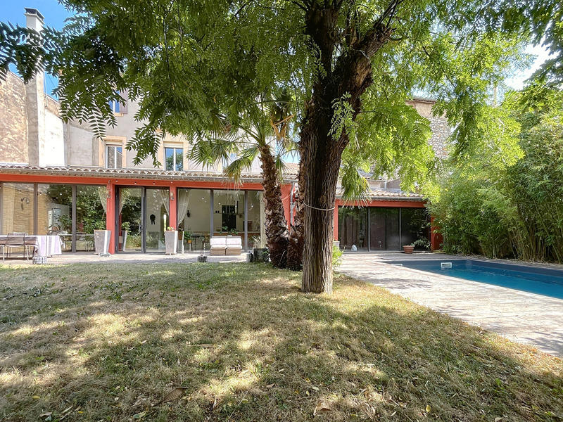Maison bourgeoise - 350 m² - 8 pièces
