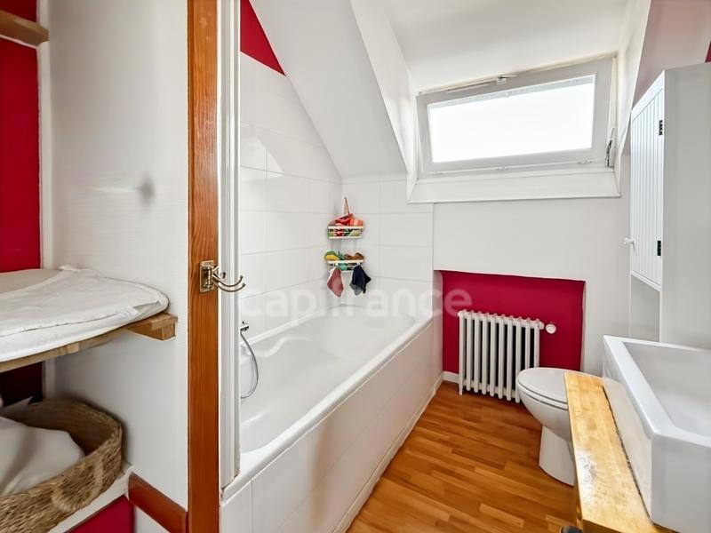 Maison - 130 m² - 6 pièces