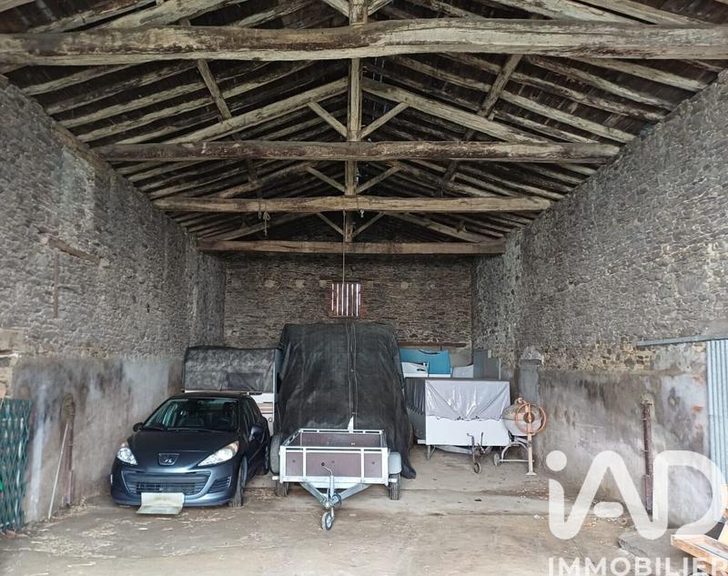 Maison - 211 m² - 8 pièces