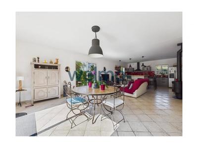 Maison d'architecte - 210 m² - 6 pièces