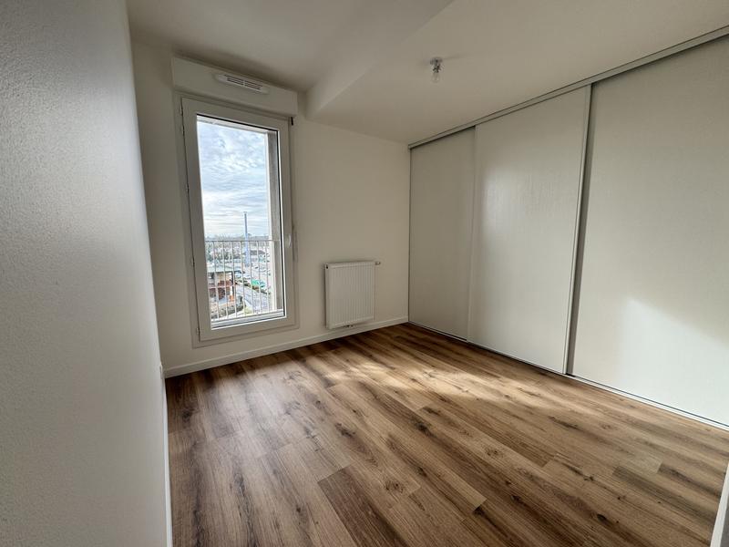 Appartement - 111 m² - 5 pièces