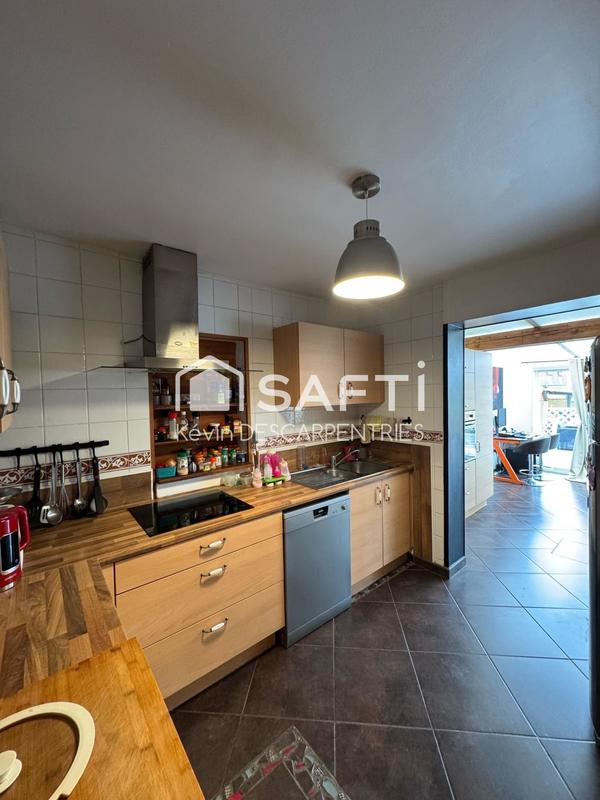 Maison - 105 m² - 4 pièces