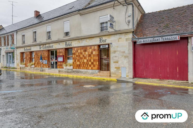 Local commercial - 1 097 m² - 22 pièces