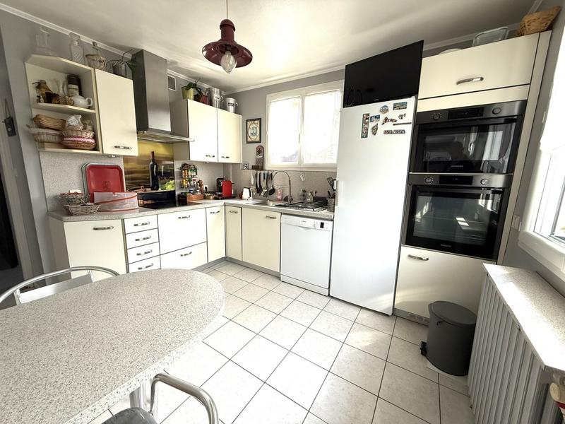 Maison - 100 m² - 4 pièces