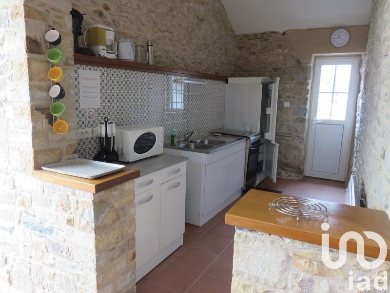 Maison - 465 m² - 17 pièces