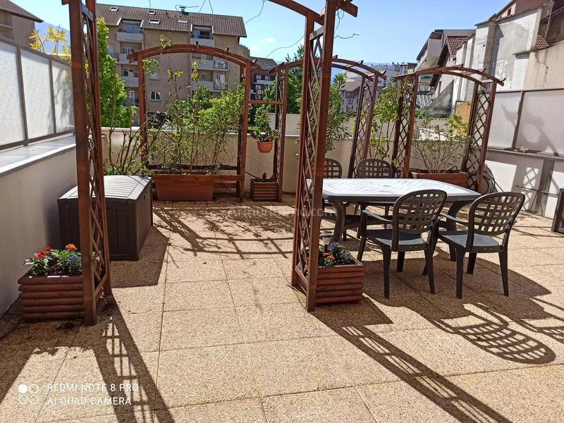 Appartement - 89 m² - 4 pièces