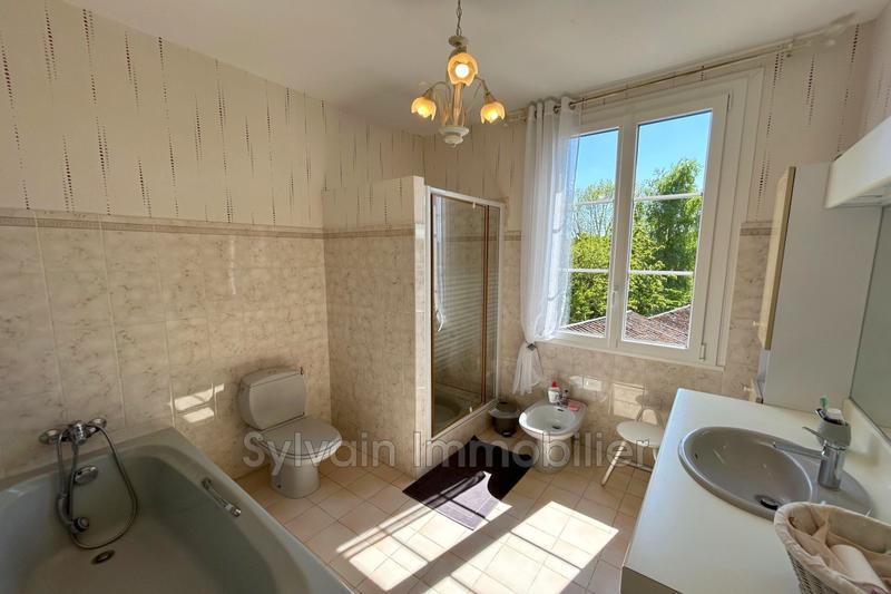 Maison - 169 m² - 6 pièces