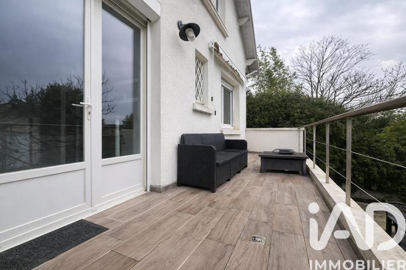 Maison - 180 m² - 6 pièces