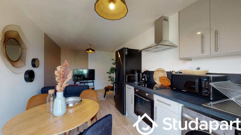 Chambre - 12 m² - 1 pièce